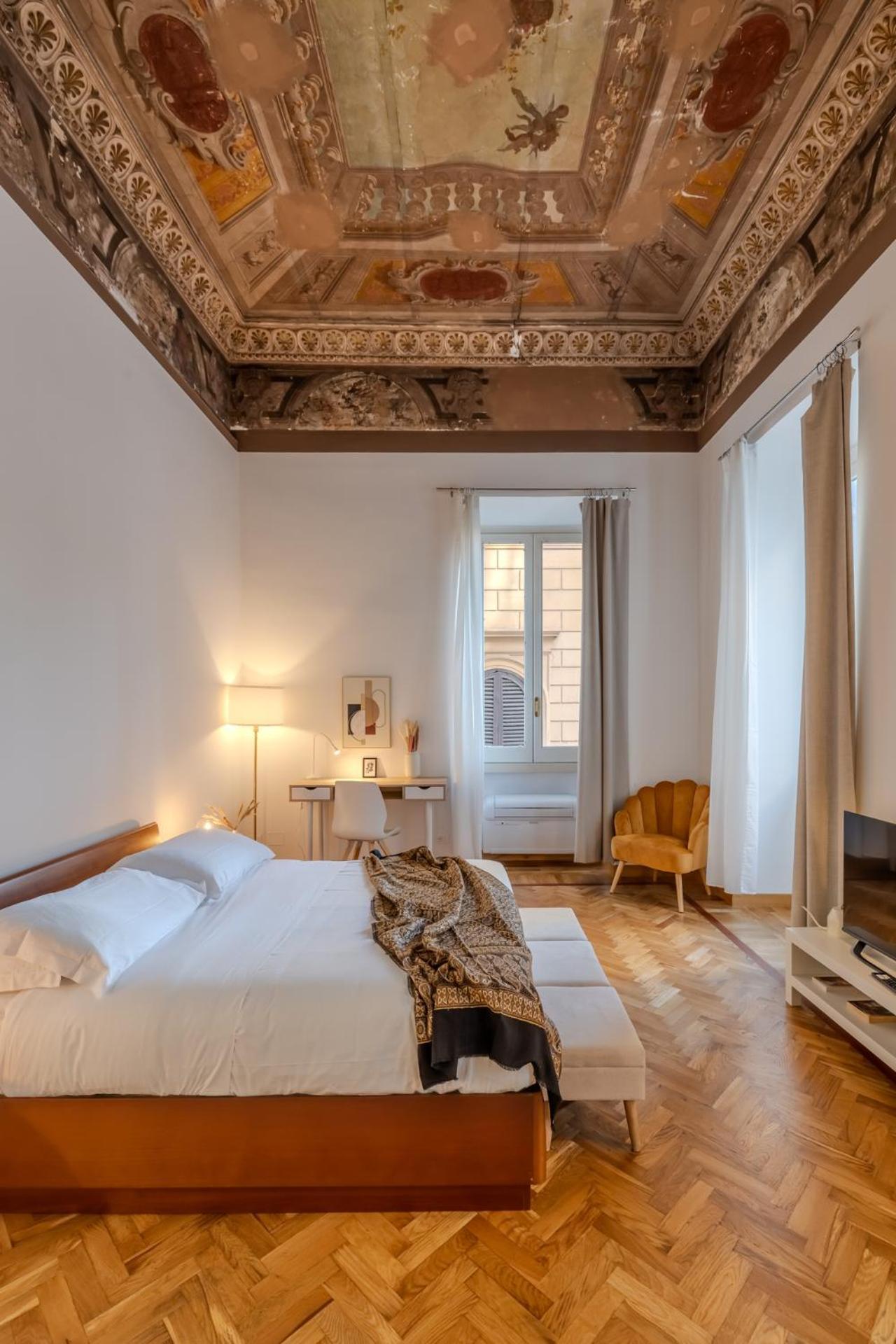 Appartamento Storico In Zona Barberini Rzym Zewnętrze zdjęcie
